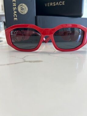 Versace Red Angular Frame Sunglasses with Dark Lenses Unisex